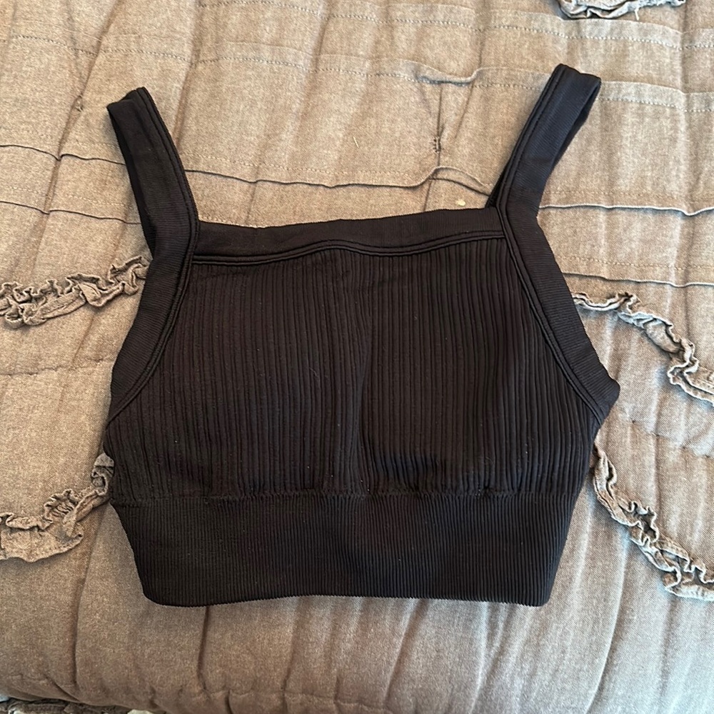 aerie black crop top
